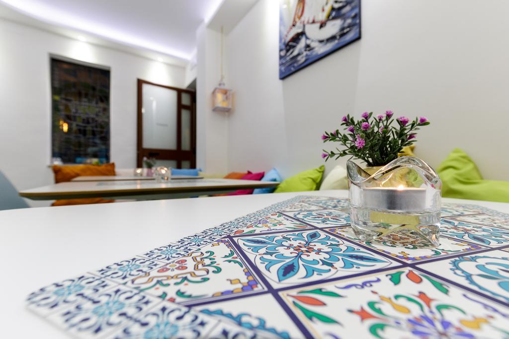 Beach Hotel 14Leoni B&B Salerno Bagian luar foto